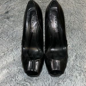 Women’s peep toe heel